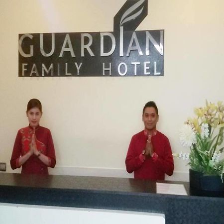 Guardian Family Hotel Sorong Exterior photo